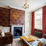 Clifford's Townhouse *