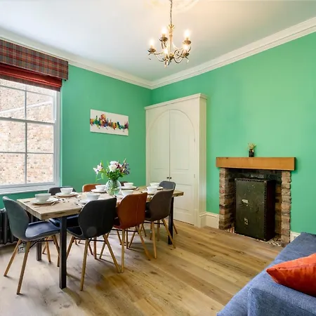 Clifford's Townhouse Сasa de vacaciones