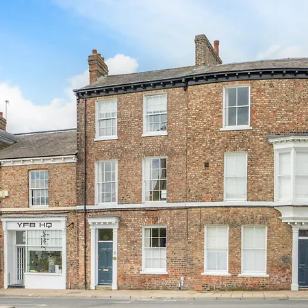 Clifford's Townhouse *