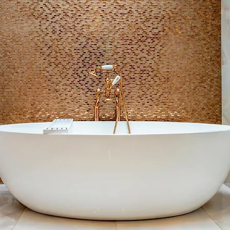 Дом отдыха Clifford's Townhouse *